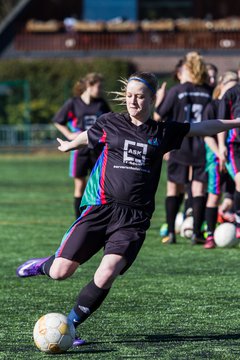 Bild 57 - B-Juniorinnen SV Henstedt-Ulzburg - MTSV Olympia Neum�nster : Ergebnis: 0:4